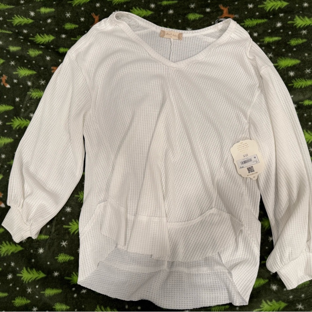 Altar’d White Sweater